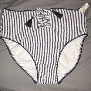 Jessica Simpson highwaisted bikini bottom